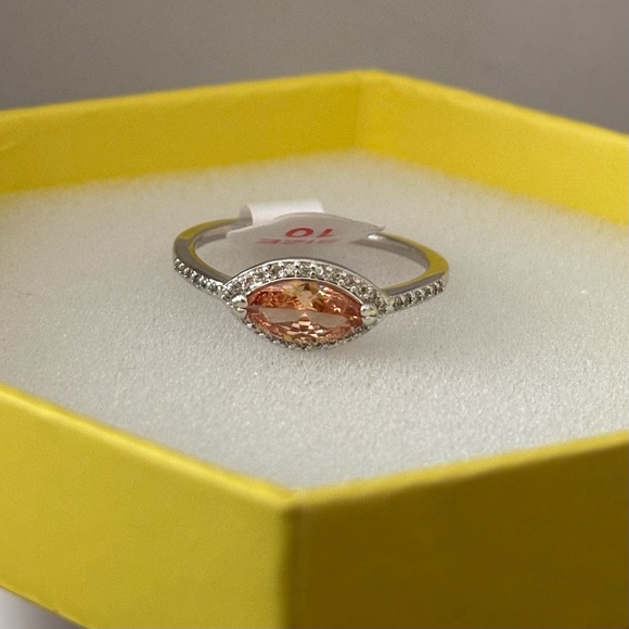 Fancy In Love - Picture 2 of 3